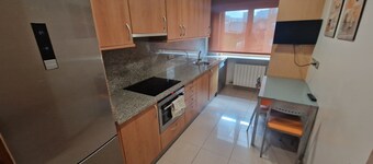 FLAT BOUZAS-VIGO. 2 BEDROOMS AND 2 BATHROOMS w/PARKING and V.E. LOADER.