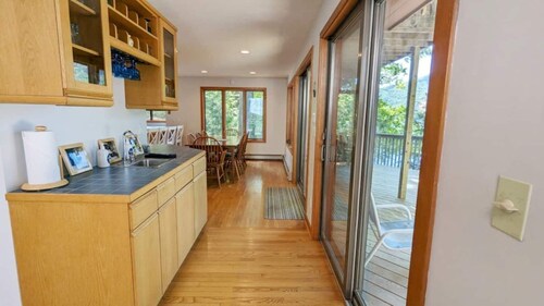 Temple’s Sunset Harbor