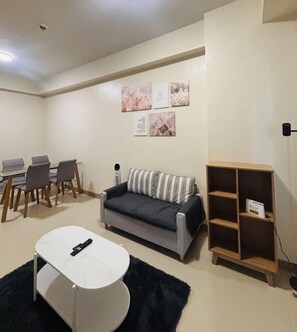 TV - Experience Iloilo Living at LaFayette Park Square (Iloilo City)