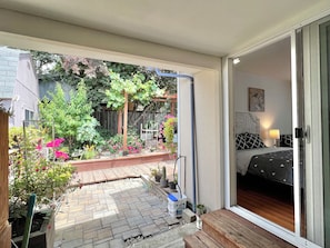3 bedrooms, iron/ironing board, Internet, bed sheets