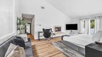 5 makuuhuonetta, silitysrauta/-lauta, Wi-Fi, vuodevaatteet