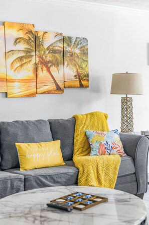 スマートテレビ、PC モニター