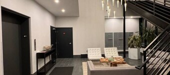 Loft 207- Modern Condo with Rooftop Terrace Access