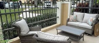 Serene Escape: Luxury Townhome