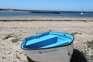 Beach nearby - Gorse Hill (Rhosneigr)