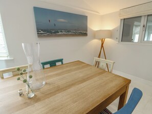 Dining - Gorse Hill (Rhosneigr)