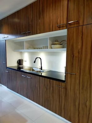 Microwave, stovetop