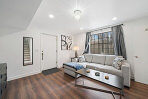 Televisie en een open haard