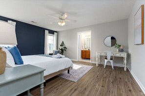 3 bedrooms, desk, free WiFi, bed sheets