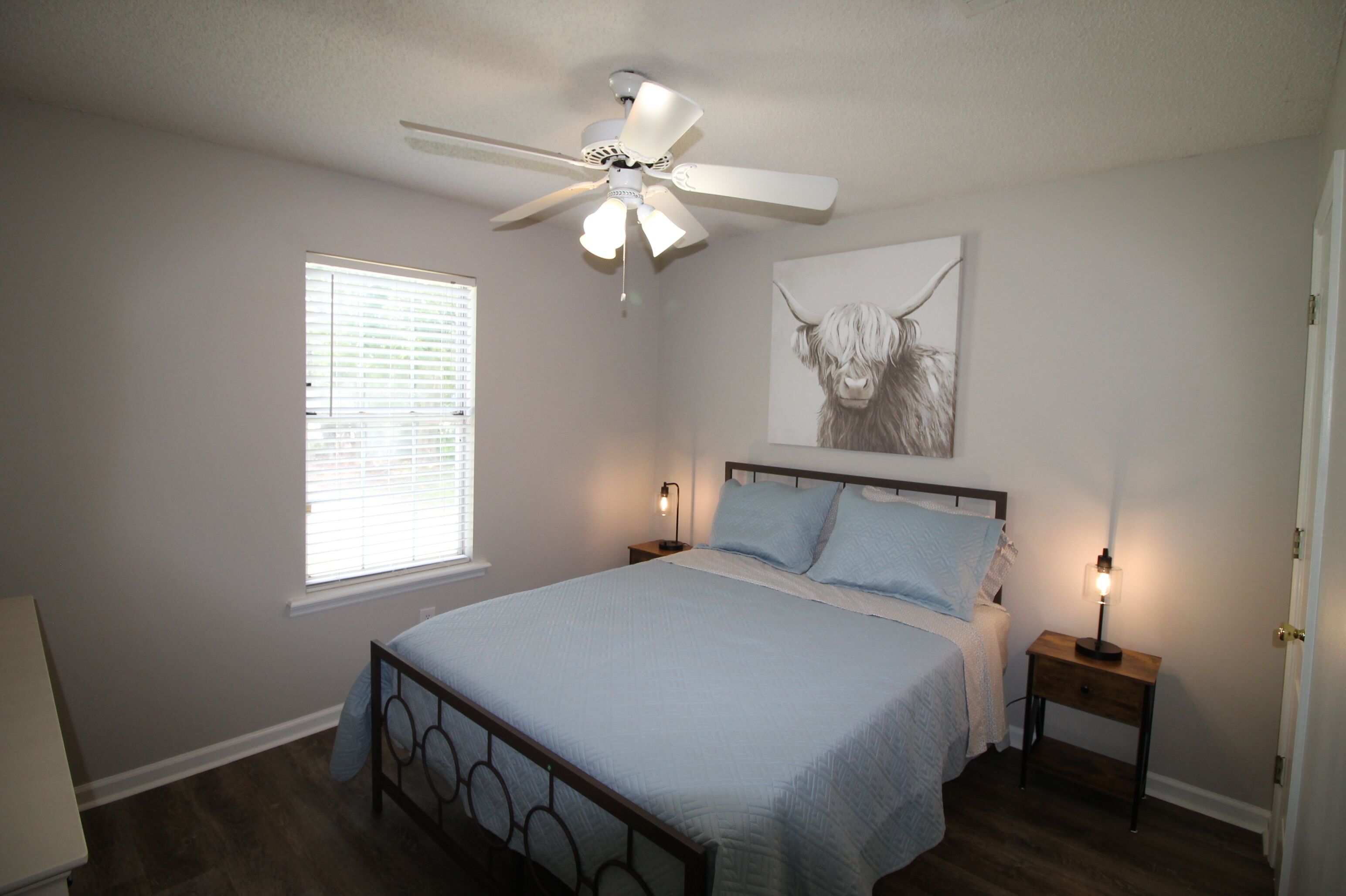 3 bedrooms, desk, free WiFi, bed sheets