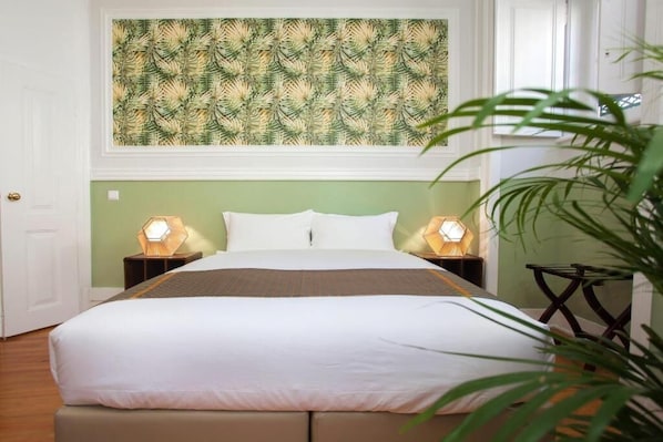 In-room safe, iron/ironing board, free WiFi