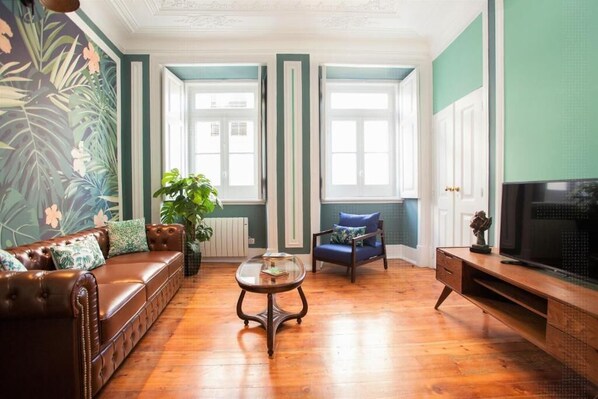Unique Apartment in Alfama, Lisbon | Living area