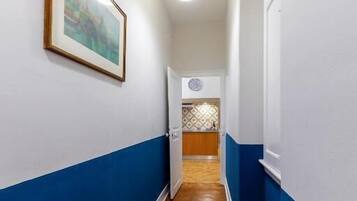 Apartment with Terrace and River View in Alfama | In-room safe, blackout drapes, cribs (free), WiFi (free)