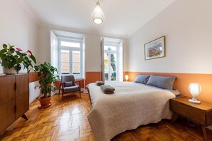 Apartment with Terrace and River View in Alfama