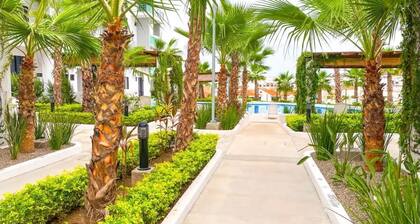 Indigo 7 - Steps from Playa Brujas Beach