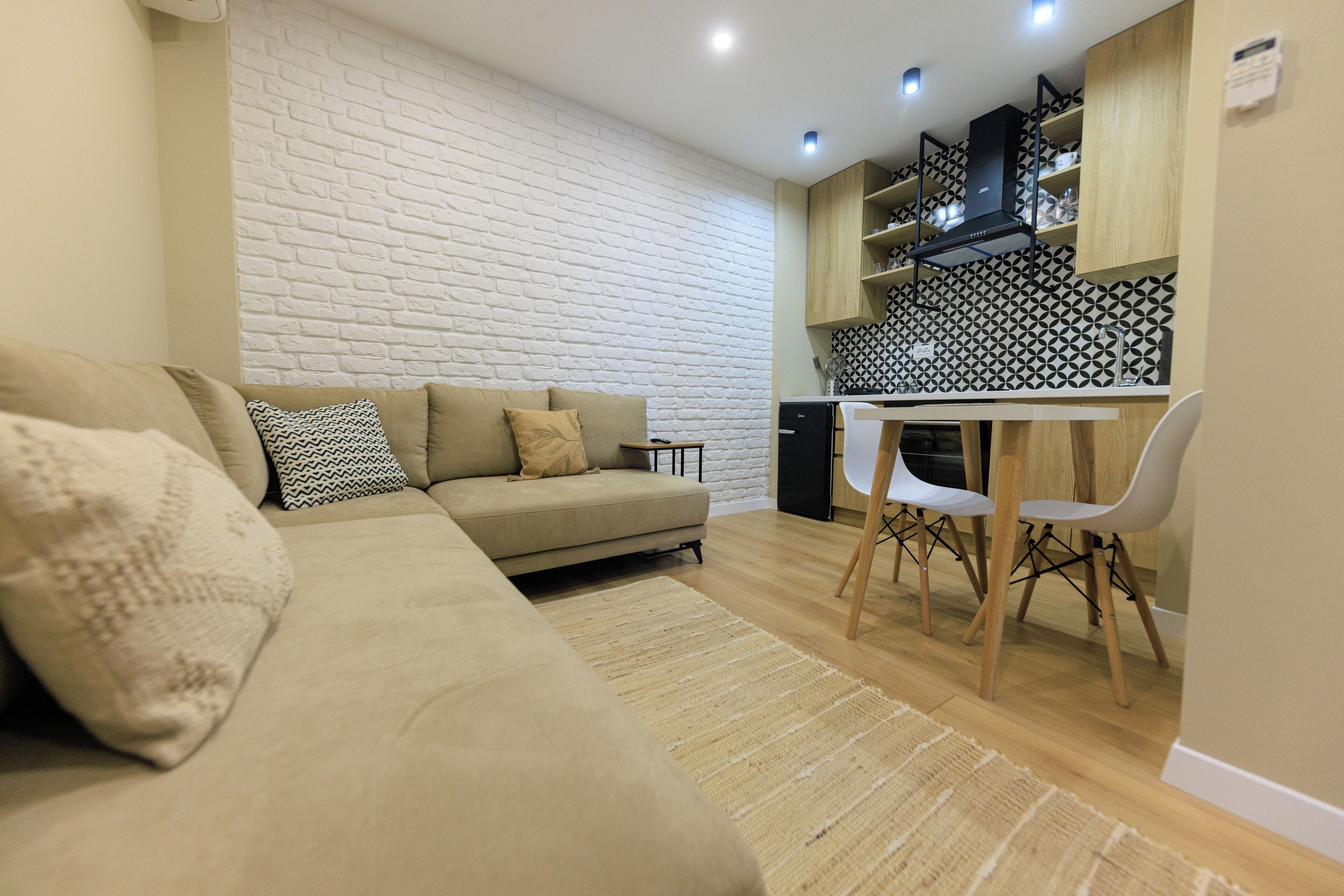 Superior Apartment, 1 Bedroom, Patio, City View | Living area | Smart TV