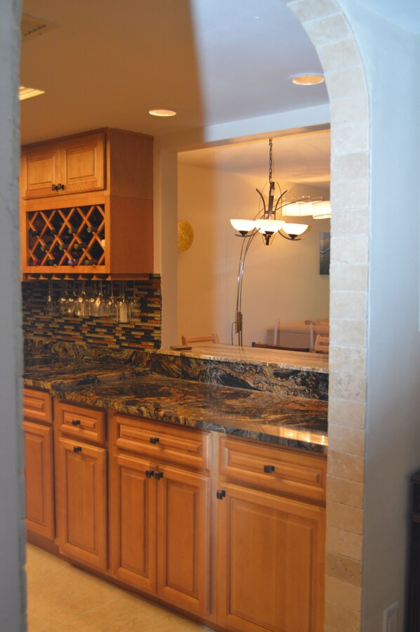 Interior - No Longer Available! Spacious 2-BR/2 Bath Condo at Seaplace in Longboat Key, FL (Longboat Key)