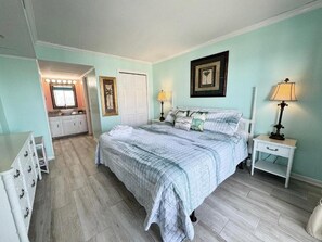 Condo, 2 Bedrooms, Patio, Courtyard View | Iron/ironing board, free WiFi