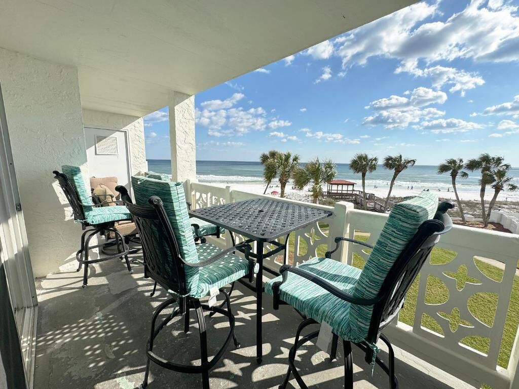 Condo, 2 Bedrooms, Patio, Courtyard View | Terrace/patio