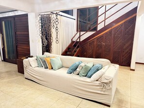 Chalet | Living area