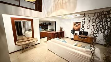 Chalet | Interior
