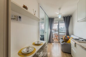 Basic Apartment | Interior - Condo. w/ Pool and Gym 70 m From the Beach - SMA (Salvador)