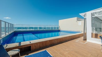 Basic Apartment | Pool
