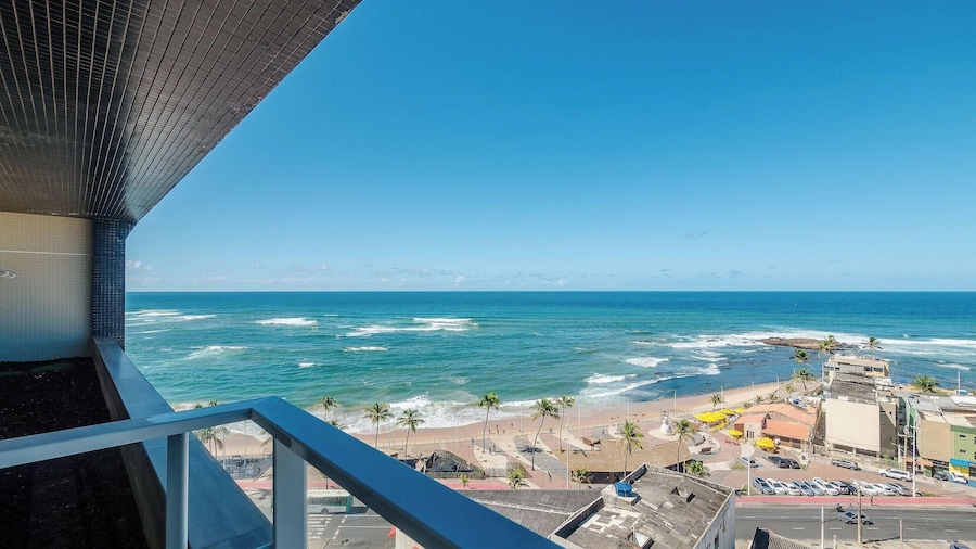 Condo. w/ Pool and Gym 70 m From the Beach - SMA