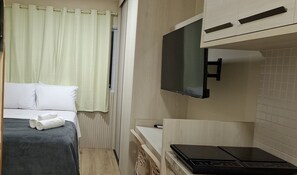 Apartemen Basic | 1 kamar tidur dan Wi-Fi gratis