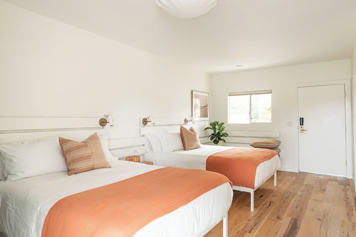 Classic Double Room, Patio, Garden View