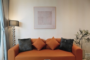 Egyptian cotton sheets, premium bedding, down duvets