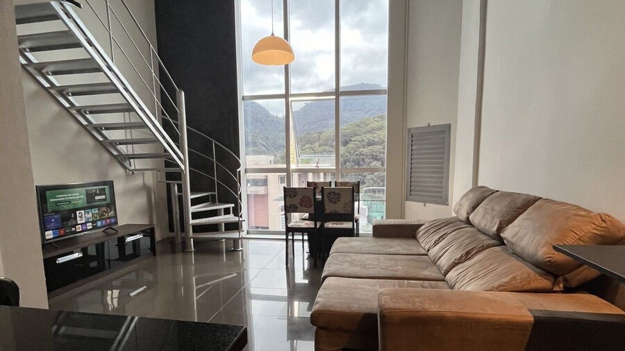 Saint Sebastian Flat 515