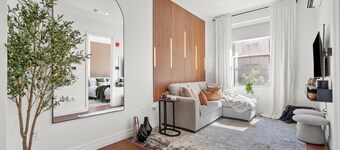 The Elm - Retreat Near Yale, Parking, Gym, Downtown, Wooster Sq & Union Station