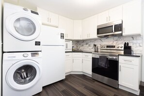 Dishwasher, coffee/tea maker, dining tables