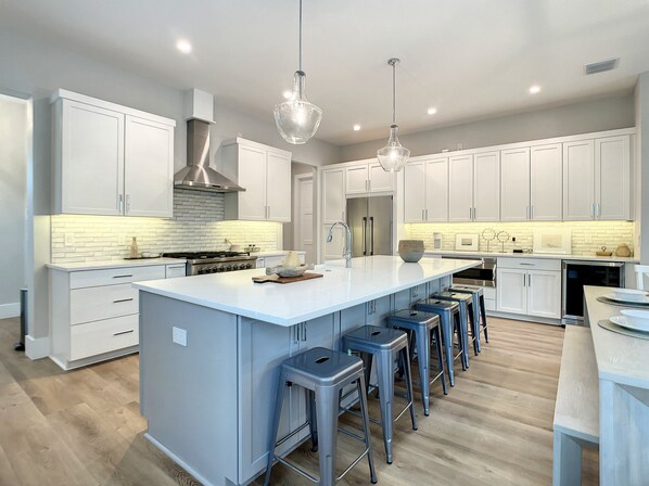 House, Multiple Beds, Pool Access, Pool View (Lala at the Beach 512) | Private kitchen | Dining tables