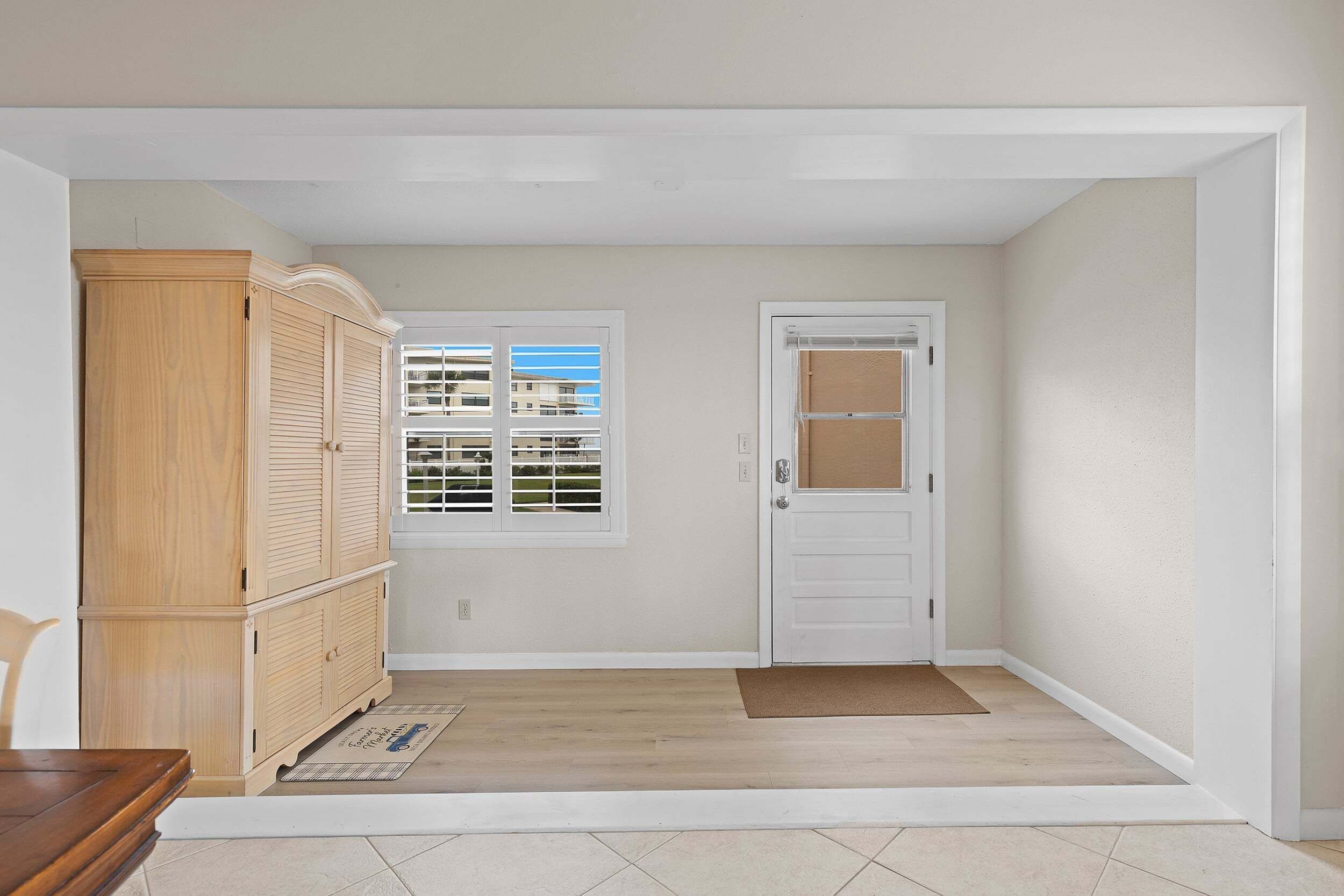 Condo, 1 Queen Bed with Sofa bed, Patio, Pool View (Ocean Club North C104) | Interior