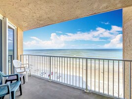 Condo, Multiple Beds, Balcony, Ocean View (Oceania Beach Club 803) | Property grounds