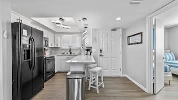 Condo, Multiple Beds, Balcony, Ocean View (Oceania Beach Club 609) | Private kitchen | Coffee/tea maker