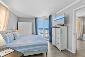 2 habitaciones, decoración personalizada y muebles diferentes