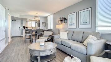 Condo, Multiple Beds, Balcony, Ocean View (Oceania Beach Club 706) | Living area