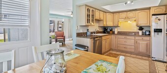 Oceanside Village C1