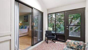 Villa, Multiple Beds, Patio, Pool View (Sea Woods Villa 4263) | Interior