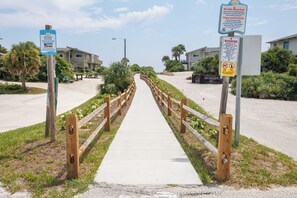 Property grounds - Sea Woods Villa 4263 (New Smyrna Beach)