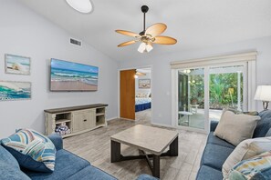 Villa, Multiple Beds, Patio, Pool View (Sea Woods Villa 4350) | Living area