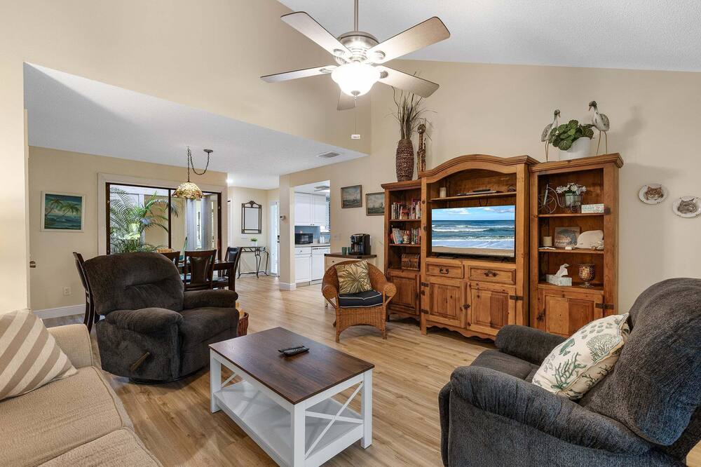 Sea Woods Villa 4406 - Edgewater, FL