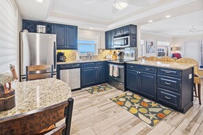 Condo, Multiple Beds, Balcony, Pool View (Win-San C315) | Private kitchen