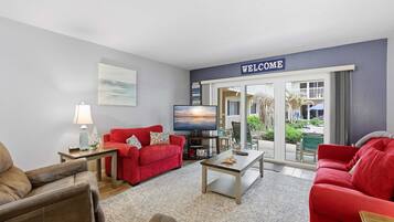 Condo, Multiple Beds, Balcony, Pool View (Win-San A101) | Living area