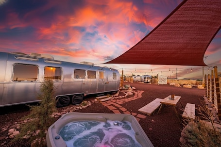 Exterior. The Outpost Grand Canyon