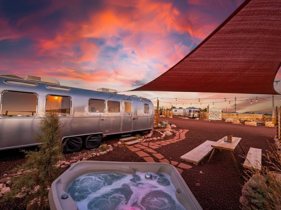 Deluxe-Doppelzimmer, Terrasse | Kostenloses WLAN