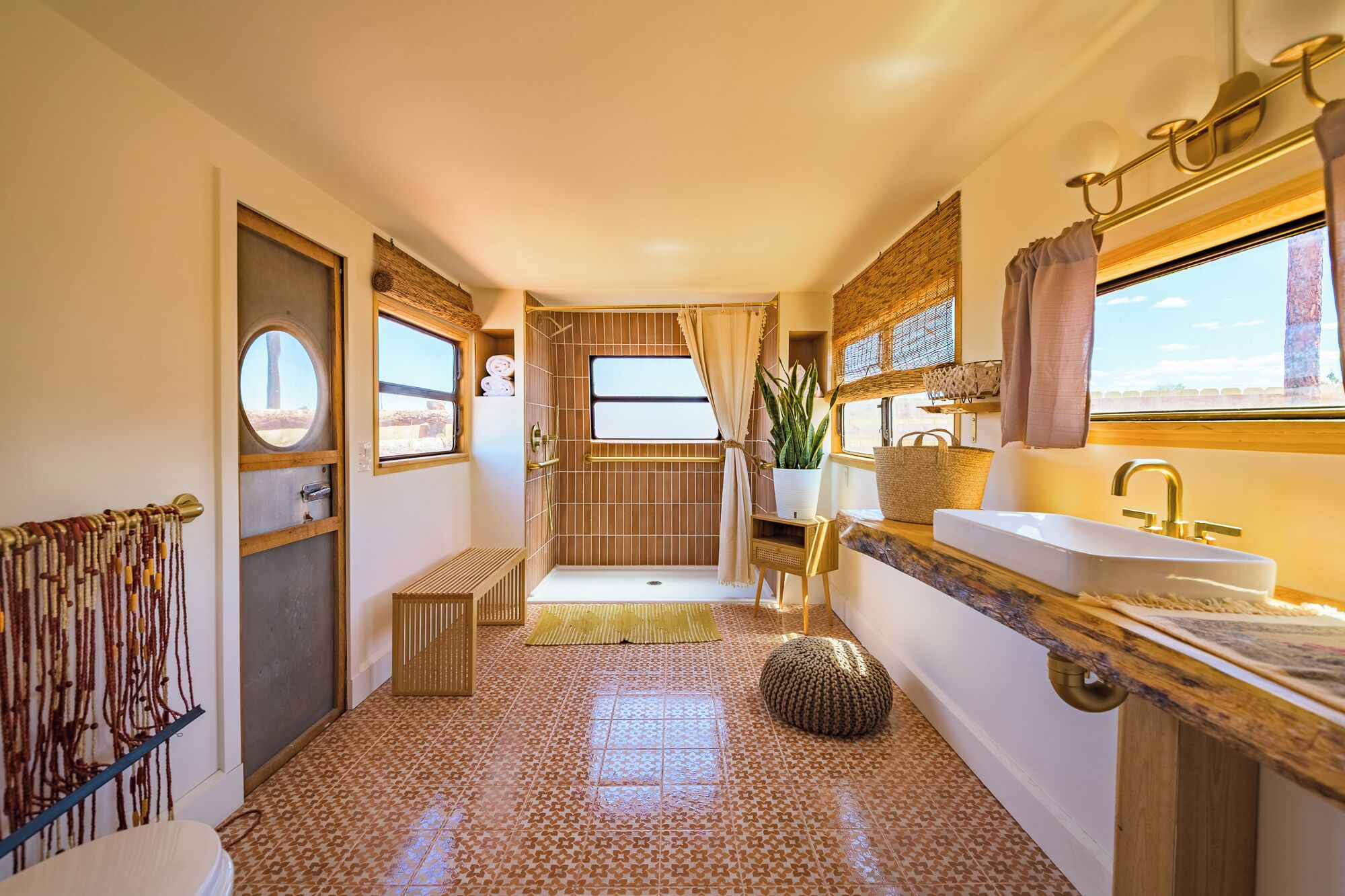 Deluxe Double Room, Roll-in Shower, Patio | Bathroom | Shower